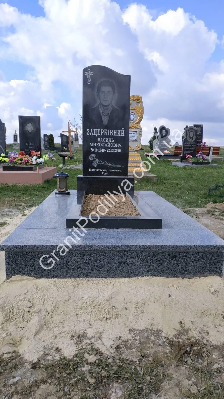 Подвійний пам'ятник з граніту - Кам'янець-Подільський | GranitPodillya